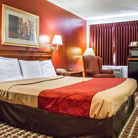 Econo Lodge Williamsport Eksteriør billede