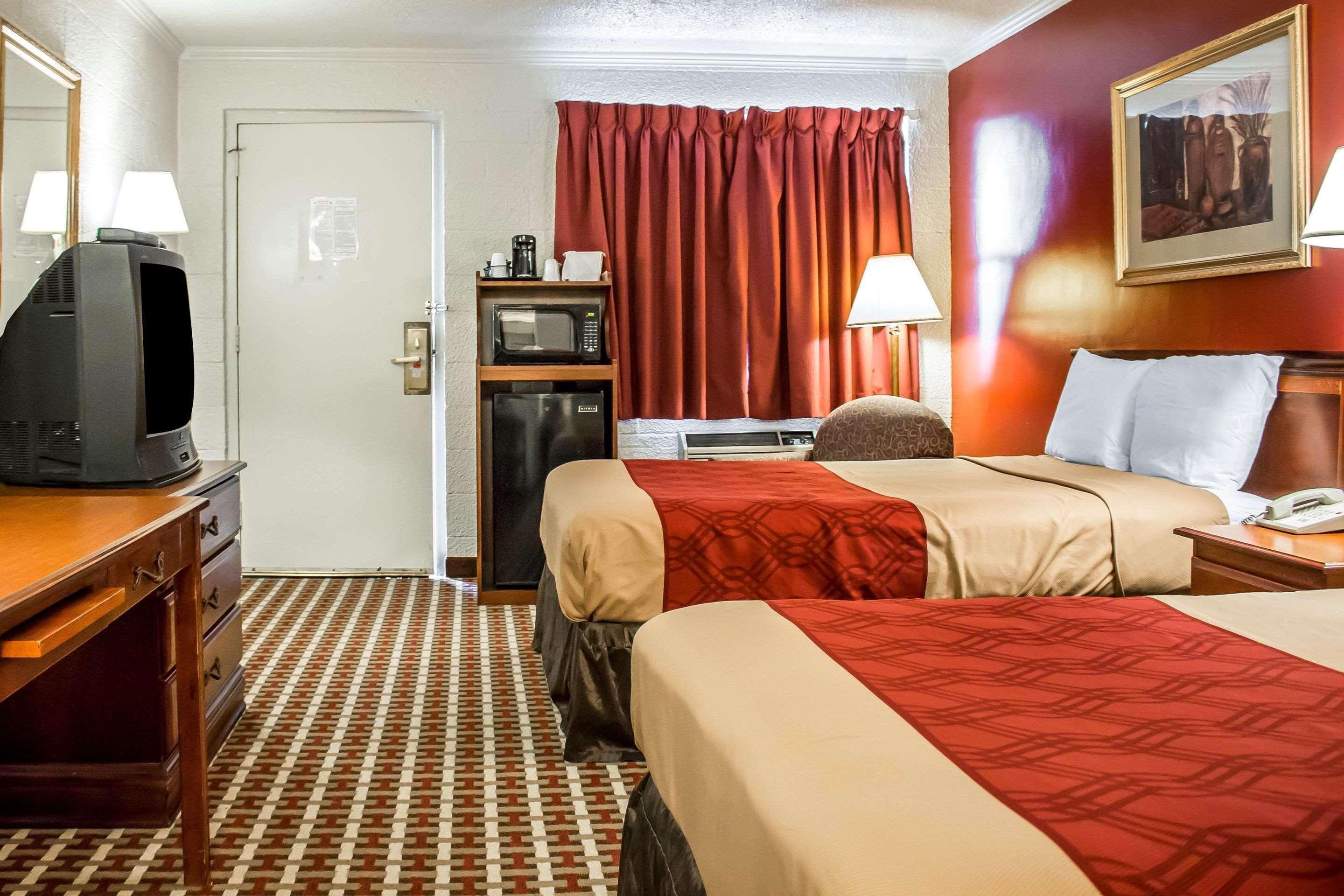Econo Lodge Williamsport Eksteriør billede